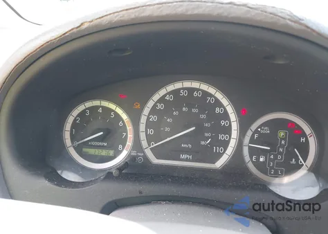 2004 Toyota Sienna Le z USA, uszkodzony, nr VIN 5TDZA23C14S022565